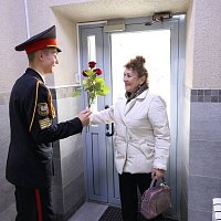 В Минском суворовском военном училище прошли мероприятия, приуроченные Дню матери 