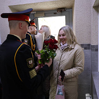 В Минском суворовском военном училище прошли мероприятия, приуроченные Дню матери 